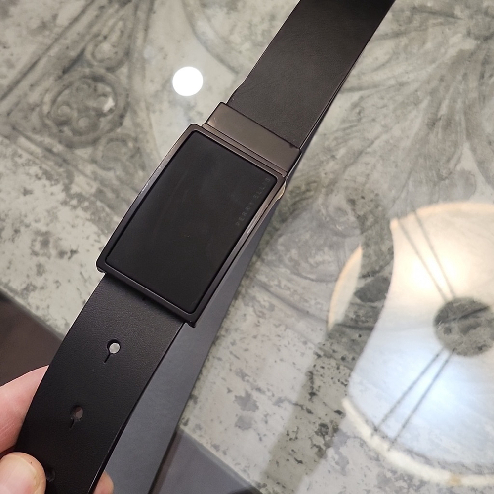 Perry Ellis men's reversible gray and black pin buckle belt 32